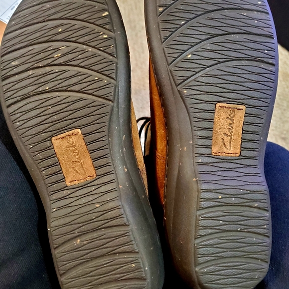 Clark's boots fur lined - Picture 5 of 10